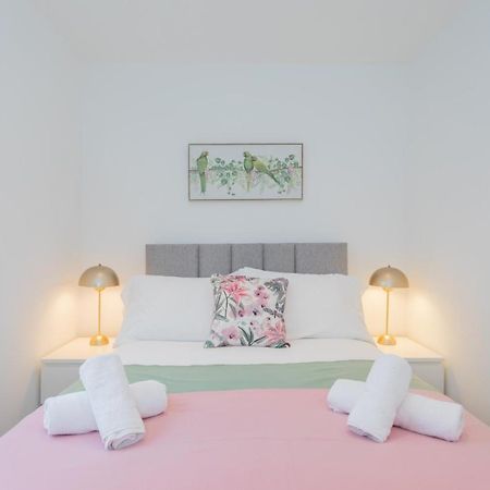 벨파스트 The Arches New Modern 2Br 아파트 외부 사진